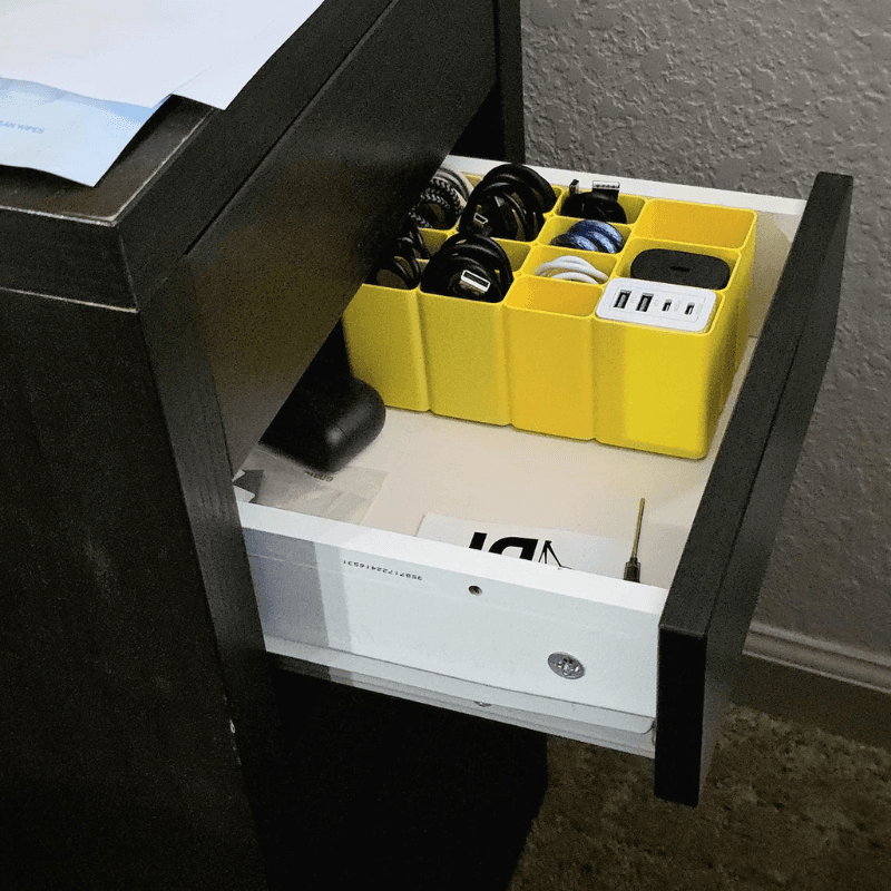 Smart Hub Gear Desktop Cable Organizer Box 15 Compartments